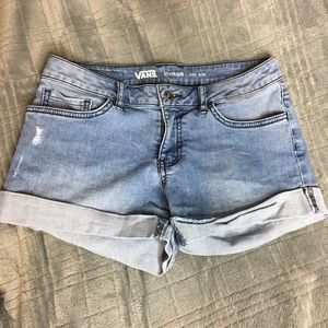 Vans Boyfriend jean short💛